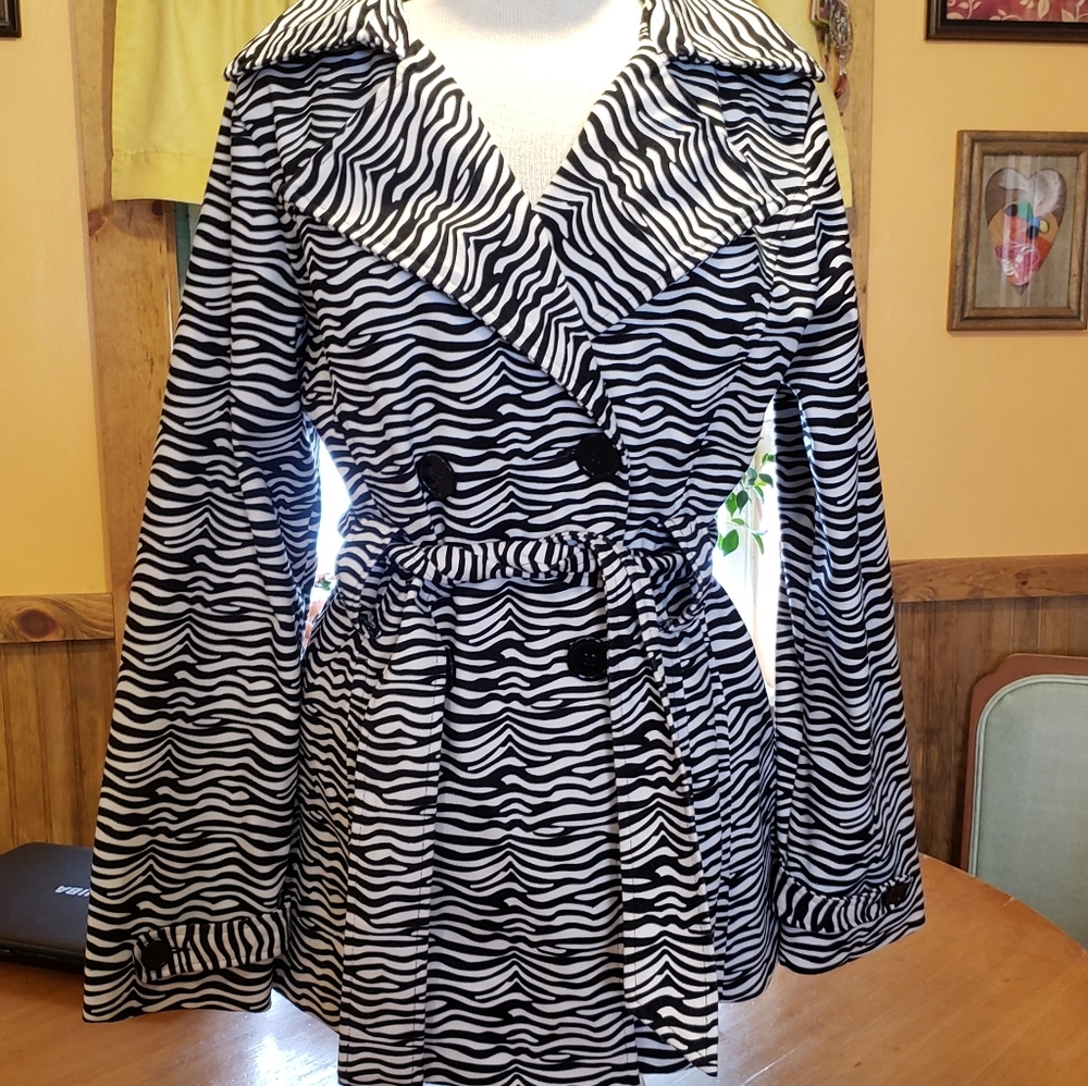 Women's trench coat